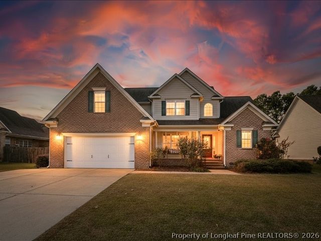 1328 Masterpiece Drive, Hope Mills, NC 28348