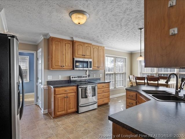 1328 Masterpiece Drive, Hope Mills, NC 28348