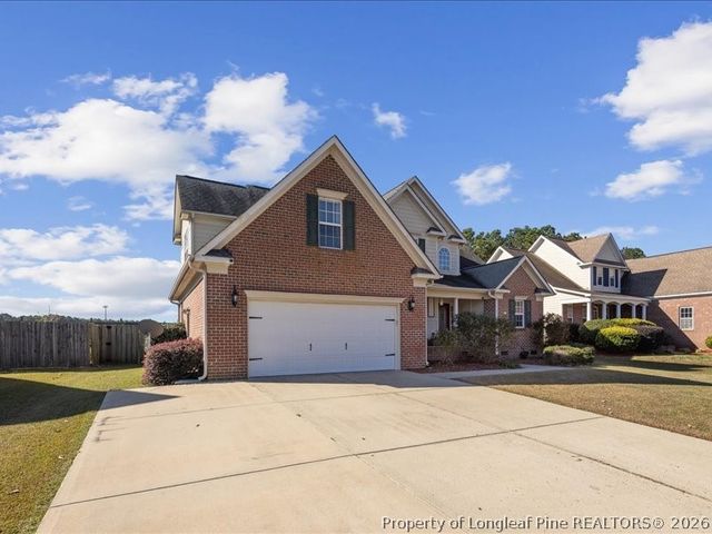 1328 Masterpiece Drive, Hope Mills, NC 28348