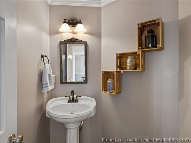 1328 Masterpiece Drive, Hope Mills, NC 28348