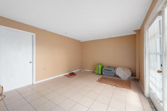 745 PINELLAS BAYWAY S 206, St Petersburg, FL 33705