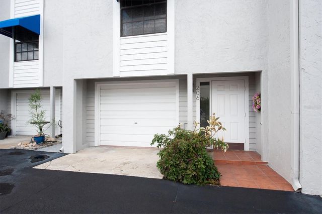 745 PINELLAS BAYWAY S 206, St Petersburg, FL 33705