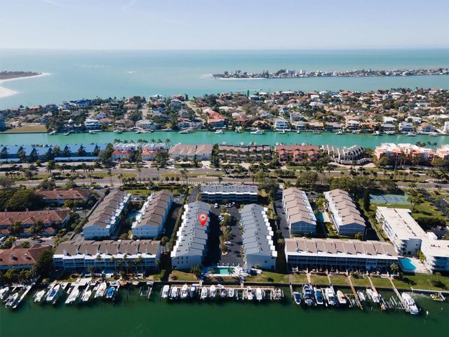 745 PINELLAS BAYWAY S 206, St Petersburg, FL 33705
