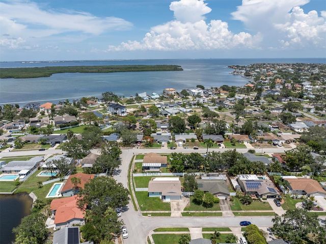 745 PINELLAS BAYWAY S 206, St Petersburg, FL 33705