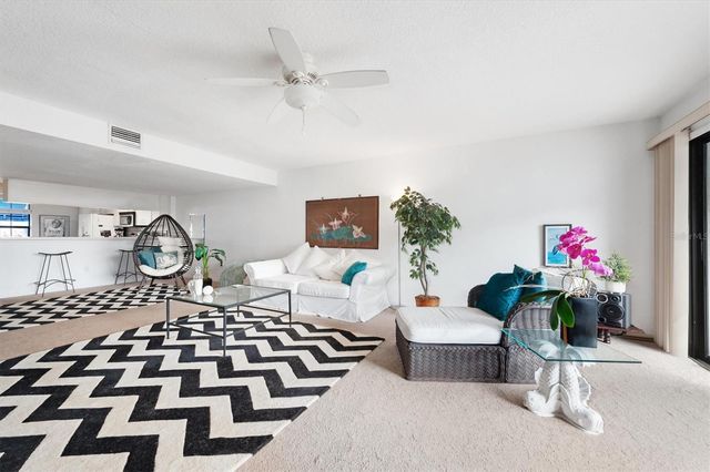 745 PINELLAS BAYWAY S 206, St Petersburg, FL 33705