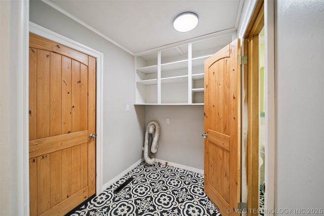 205 S Mary Avenue, Wagoner, OK 74467