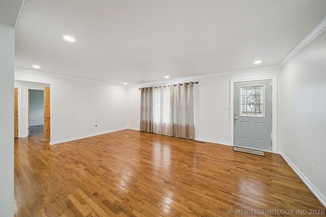 205 S Mary Avenue, Wagoner, OK 74467