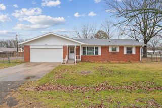 205 S Mary Avenue, Wagoner, OK 74467
