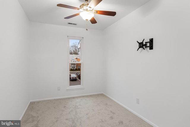 402-B MULBERRY CV, Mount Laurel, NJ 08054