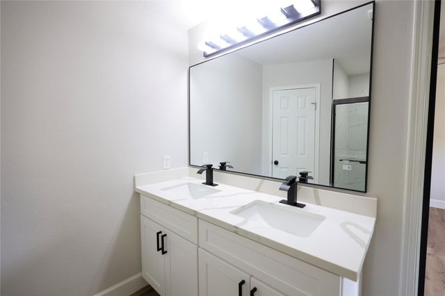 51 Sweetgum Court, Brazos Bend, TX 77566