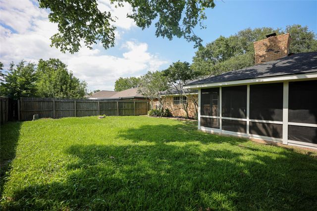 51 Sweetgum Court, Brazos Bend, TX 77566