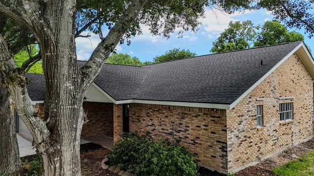 51 Sweetgum Court, Brazos Bend, TX 77566