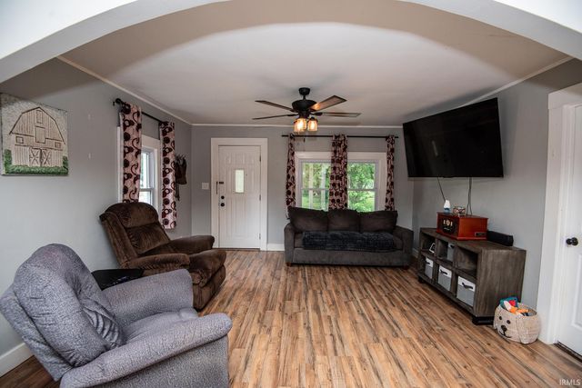 108 N Tongue Street, Freelandville, IN 47535