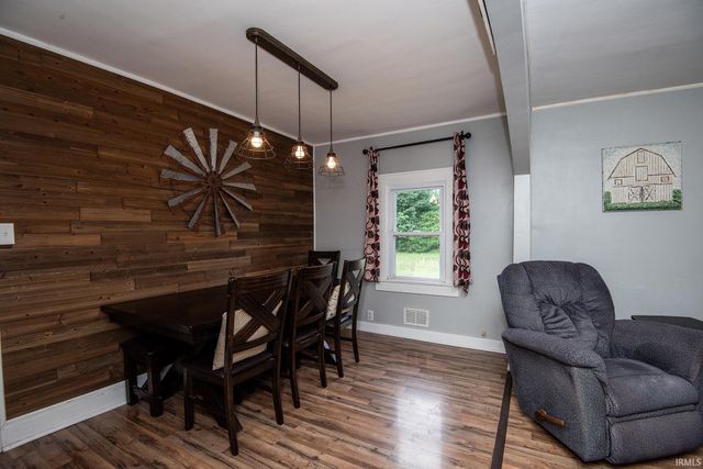 108 N Tongue Street, Freelandville, IN 47535