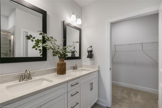 129 Briarwood Lane, Bermuda Run, NC 27006