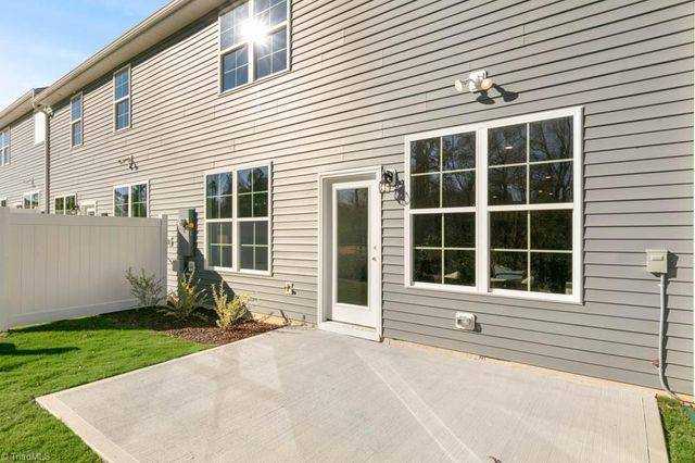 129 Briarwood Lane, Bermuda Run, NC 27006