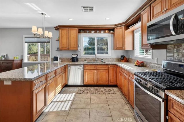 30352 San Martinez, Castaic, CA 91384