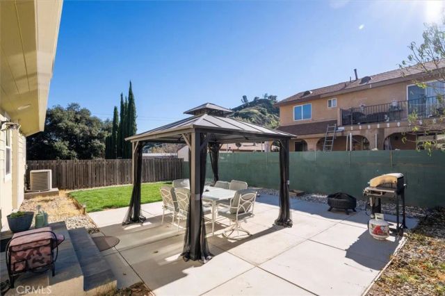 30352 San Martinez, Castaic, CA 91384
