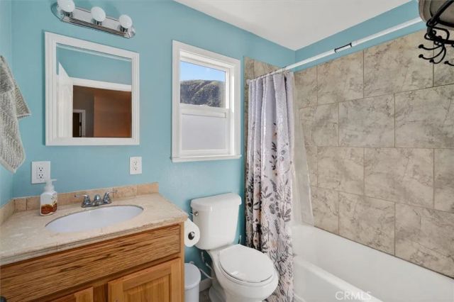 30352 San Martinez, Castaic, CA 91384