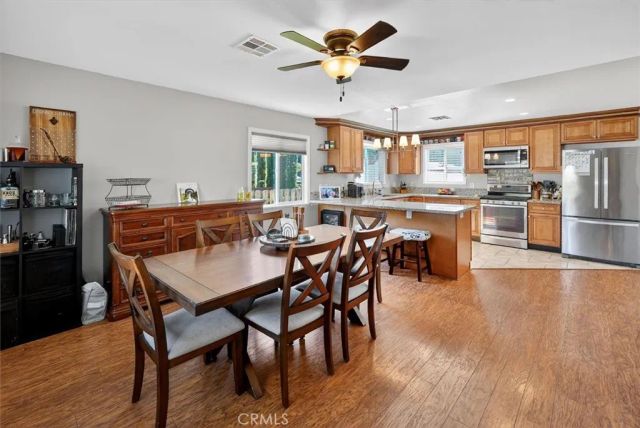 30352 San Martinez, Castaic, CA 91384