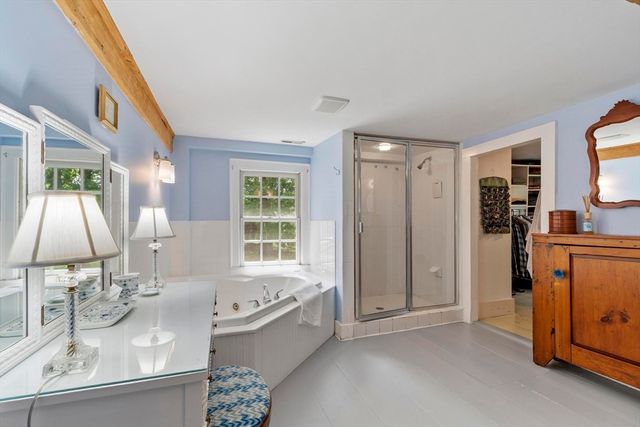 44 Andover Street, North Andover, MA 01845