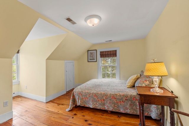 44 Andover Street, North Andover, MA 01845