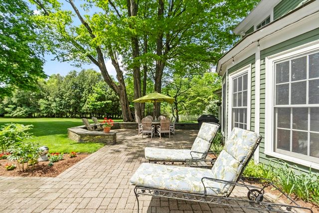 44 Andover Street, North Andover, MA 01845