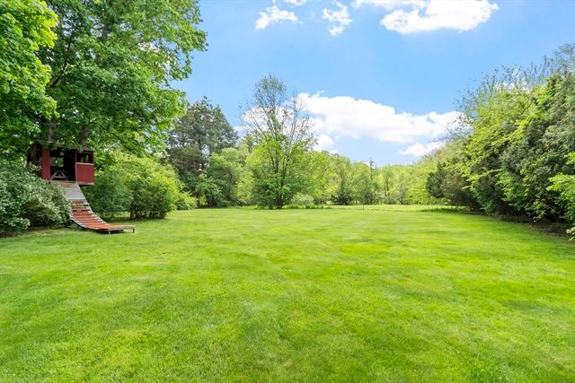 44 Andover Street, North Andover, MA 01845
