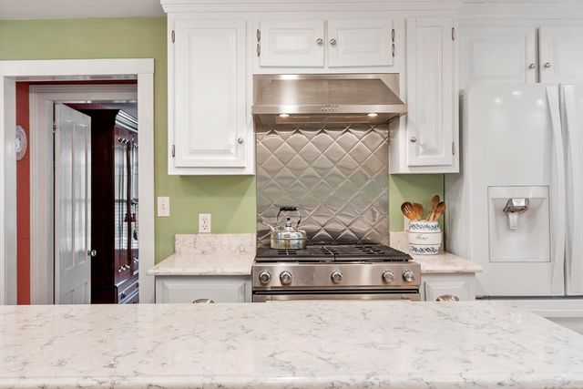 44 Andover Street, North Andover, MA 01845