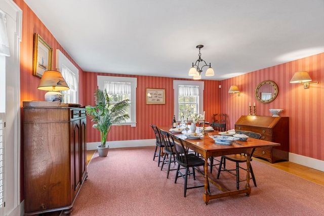 44 Andover Street, North Andover, MA 01845