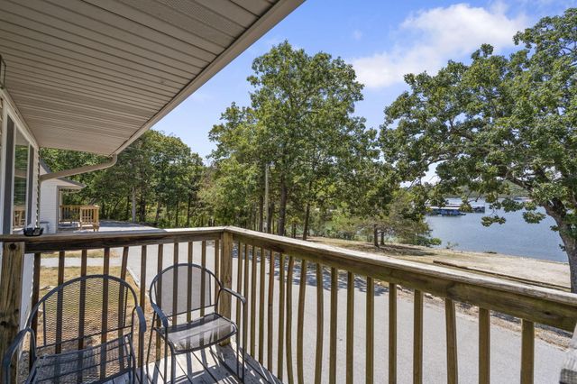 273 Deep Water Circle, Reeds Spring, MO 65737