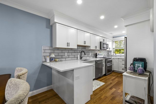 5 Orchard View Cir 5, Framingham, MA 01702