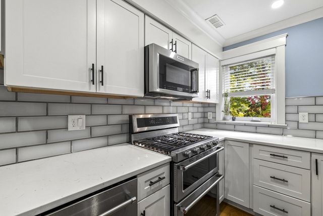 5 Orchard View Cir 5, Framingham, MA 01702