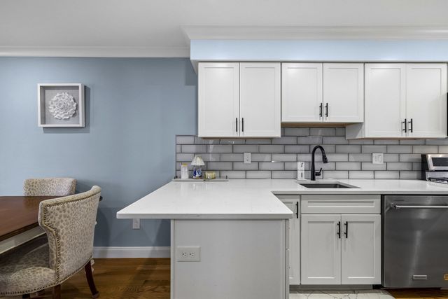 5 Orchard View Cir 5, Framingham, MA 01702