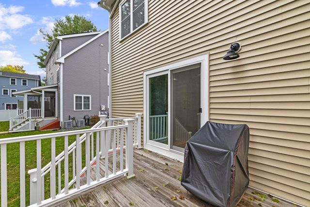 5 Orchard View Cir 5, Framingham, MA 01702