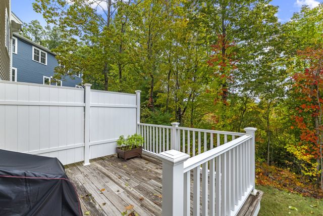 5 Orchard View Cir 5, Framingham, MA 01702