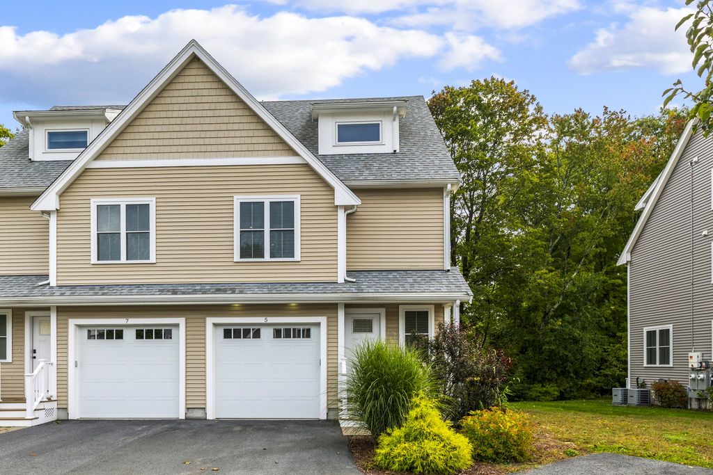 5 Orchard View Cir 5, Framingham, MA 01702