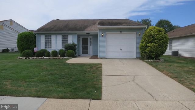 17 MEADOWWOOD CT, Columbus, NJ 08022