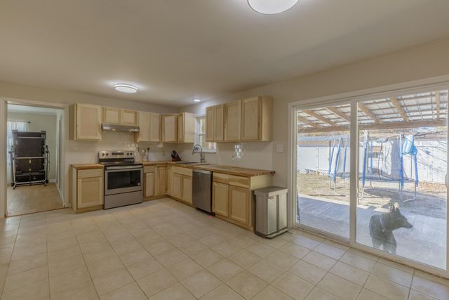 1144 Ridgeway Road, Lafayette, GA 30728