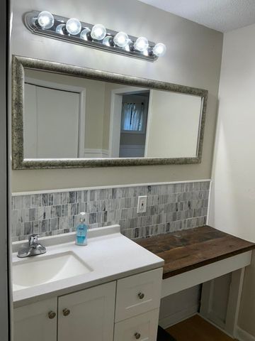 1144 Ridgeway Road, Lafayette, GA 30728