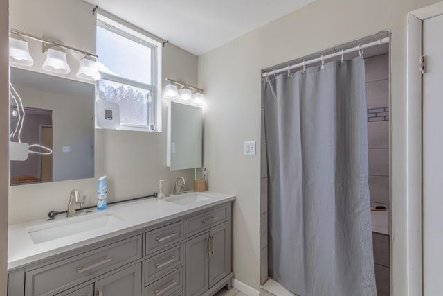 1144 Ridgeway Road, Lafayette, GA 30728