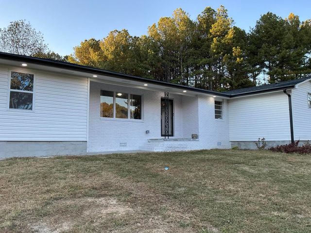 1144 Ridgeway Road, Lafayette, GA 30728