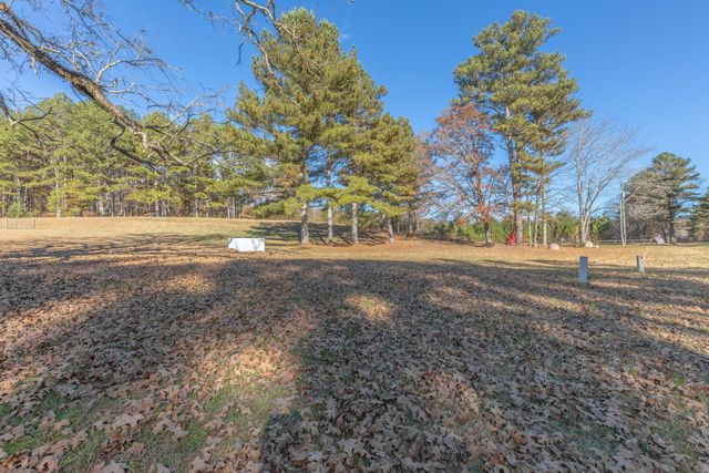 1144 Ridgeway Road, Lafayette, GA 30728