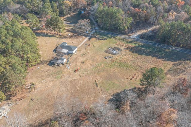 1144 Ridgeway Road, Lafayette, GA 30728