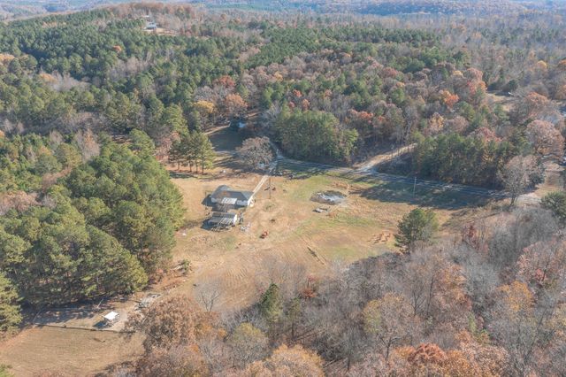 1144 Ridgeway Road, Lafayette, GA 30728