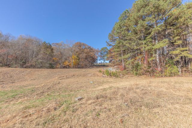 1144 Ridgeway Road, Lafayette, GA 30728