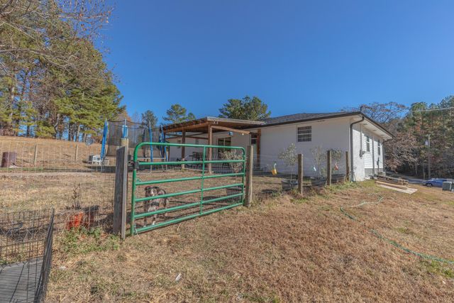 1144 Ridgeway Road, Lafayette, GA 30728