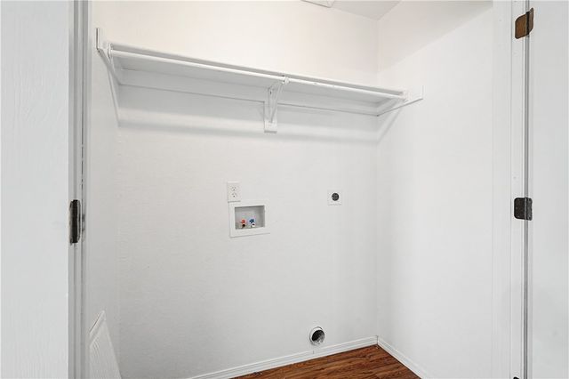 3300 SW Victoria Place 2, Bentonville, AR 72712