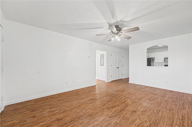 3300 SW Victoria Place 2, Bentonville, AR 72712