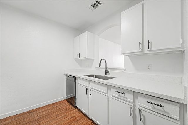 3300 SW Victoria Place 2, Bentonville, AR 72712